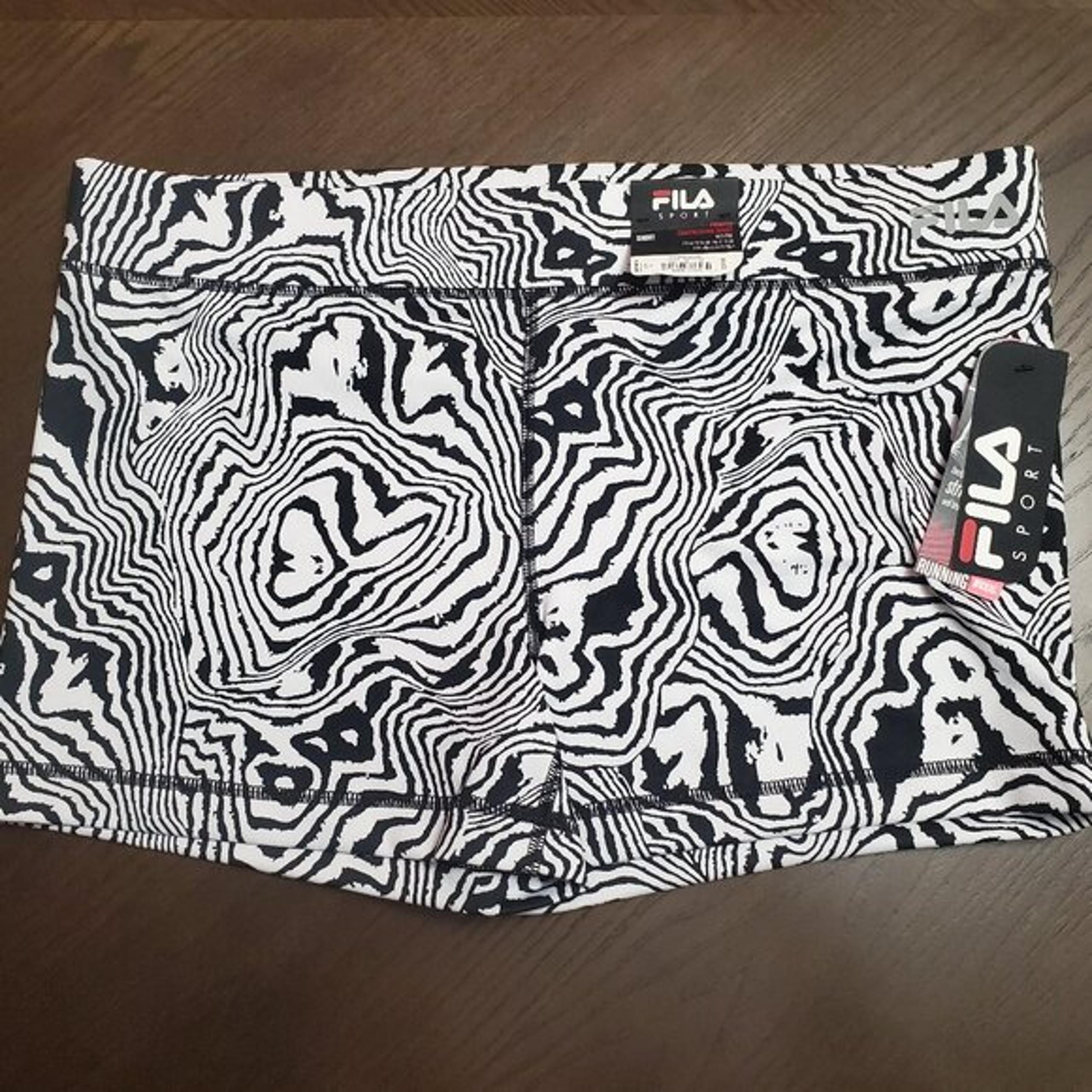NWT Women's Fila athletic shorts size XL