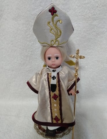 Madame Alexander Father of Vatican City, Pope Doll with Box & Tag