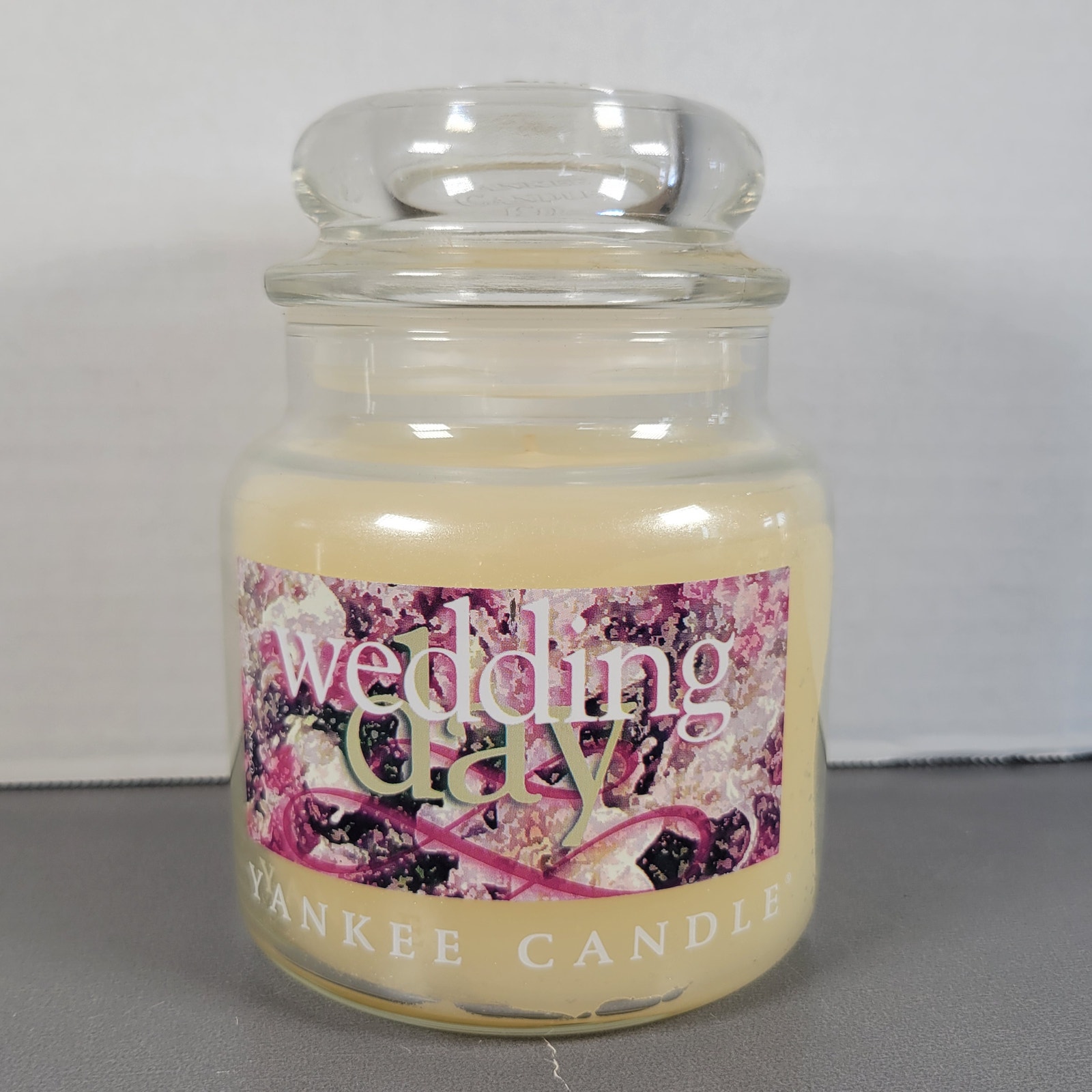 Yankee Candle Wedding Day Floral Retired Vintage Cream Color 14.5 oz Glass Jar
