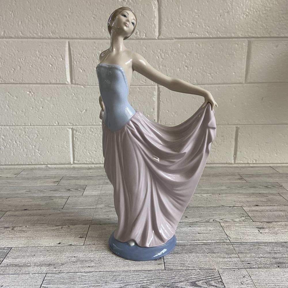 Vintage Lladro 12 DANCER: Porcelain Figurine Ballerina Retire
