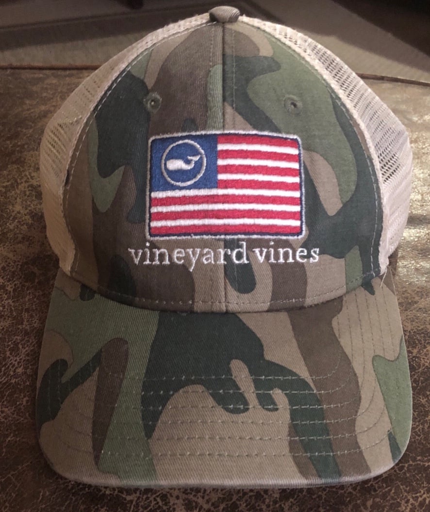 Vineyard Vines Rare Camo/Patriotic Whale OSFA Truckers Cap