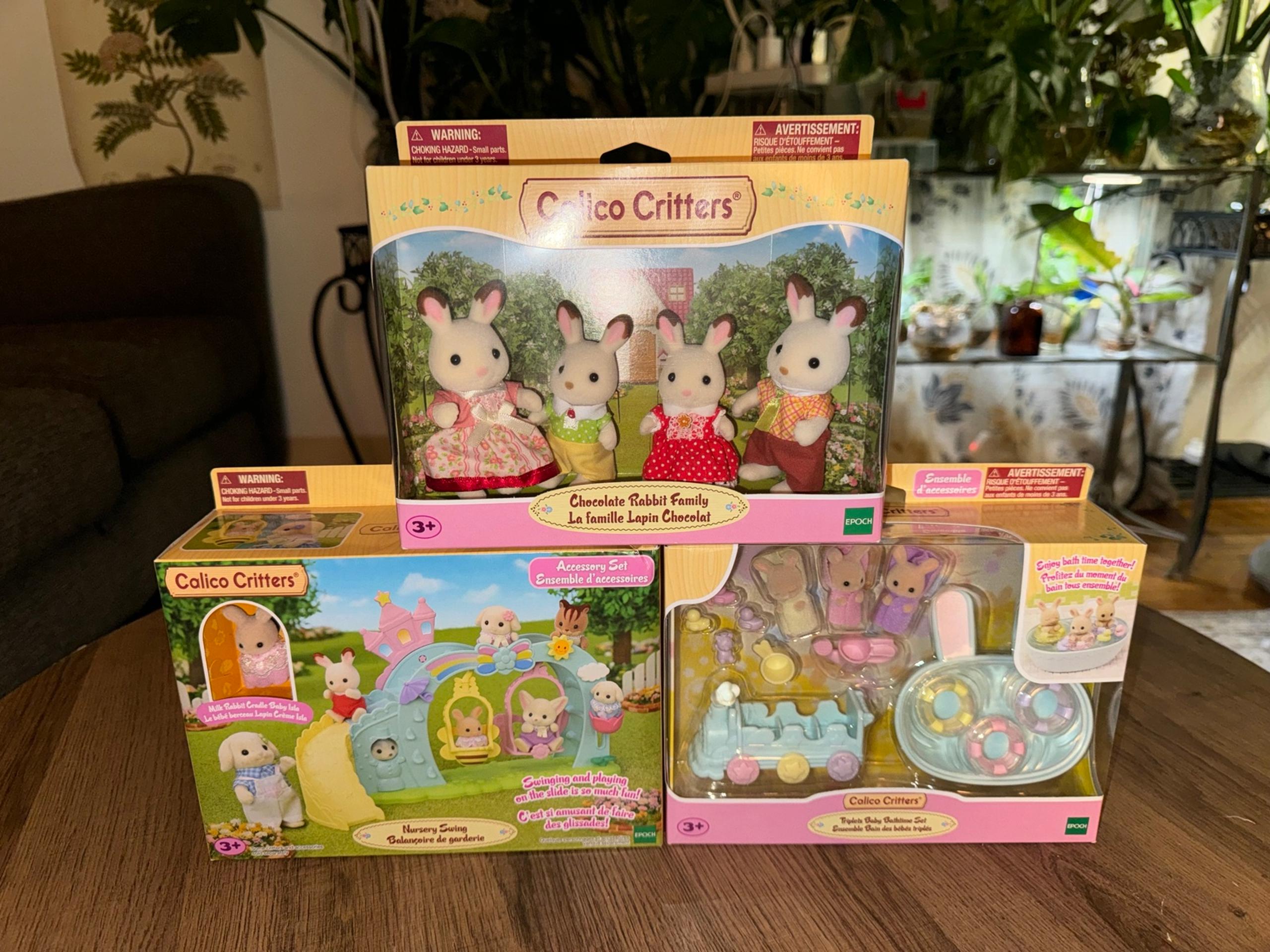 Calico Critters - Family Set + Nursery Swing & Bathtime Train Accessories