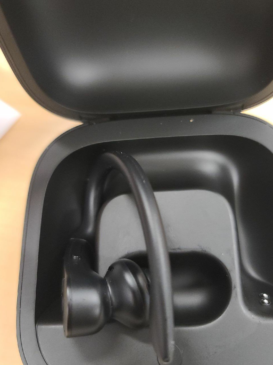 1 beats headphone