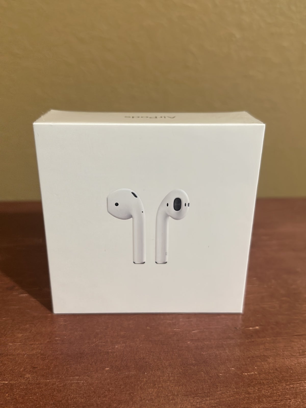 Apple AirPods 2nd generation
