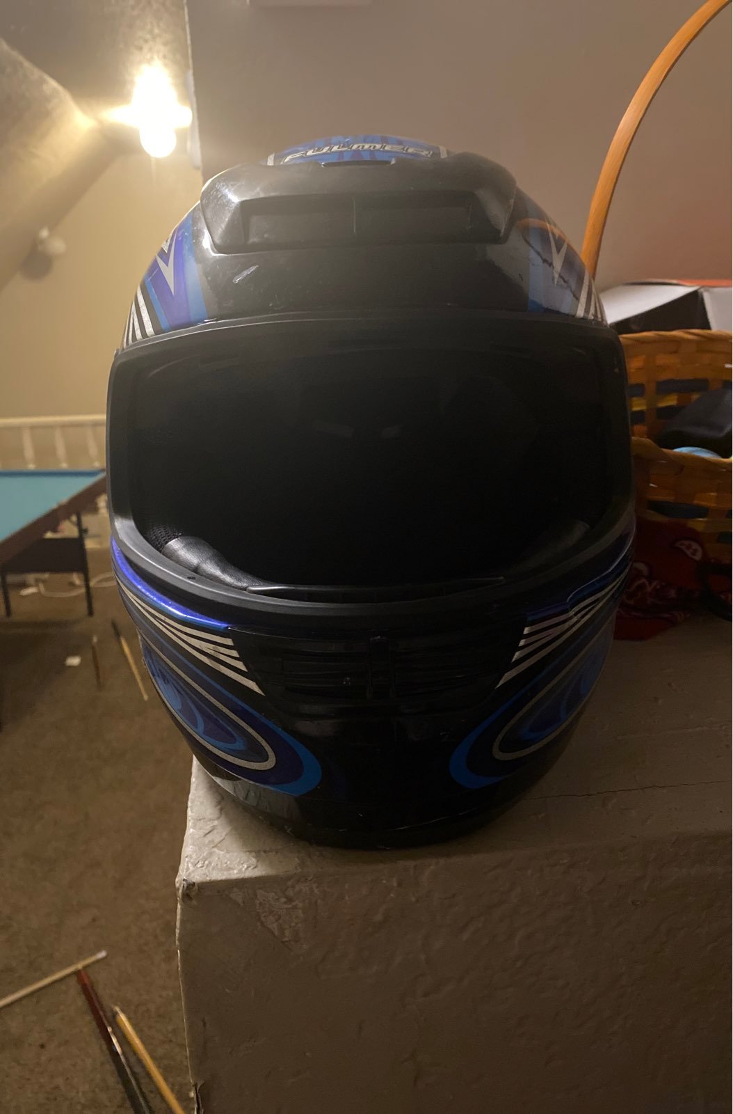 Motorcycle helmet