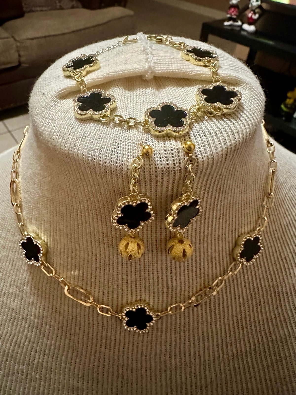 Gorgeous Necklace , Earrings and Bracelet .! 18K Plated Gold ! Handmade