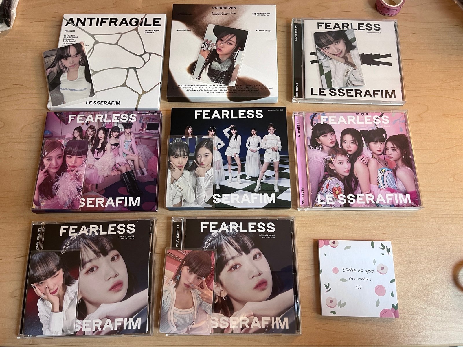 LE SSERAFIM ALBUMS