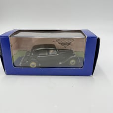 HERGE-MOULINSART Tintin CITROEN The sunflower case 1:43 Diecast Atlas W/box