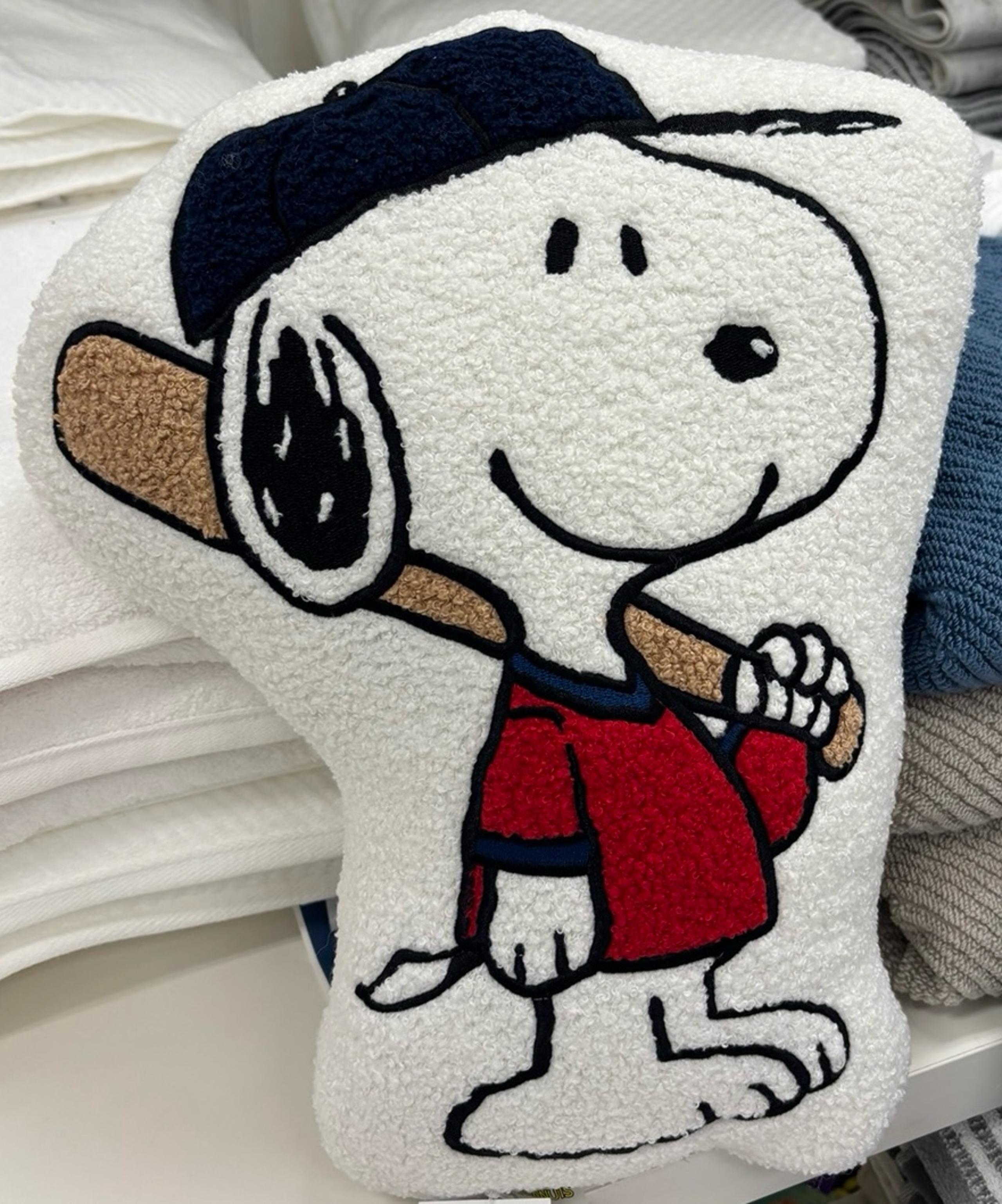 Snoopy Sherpa Decorative Throw pillow