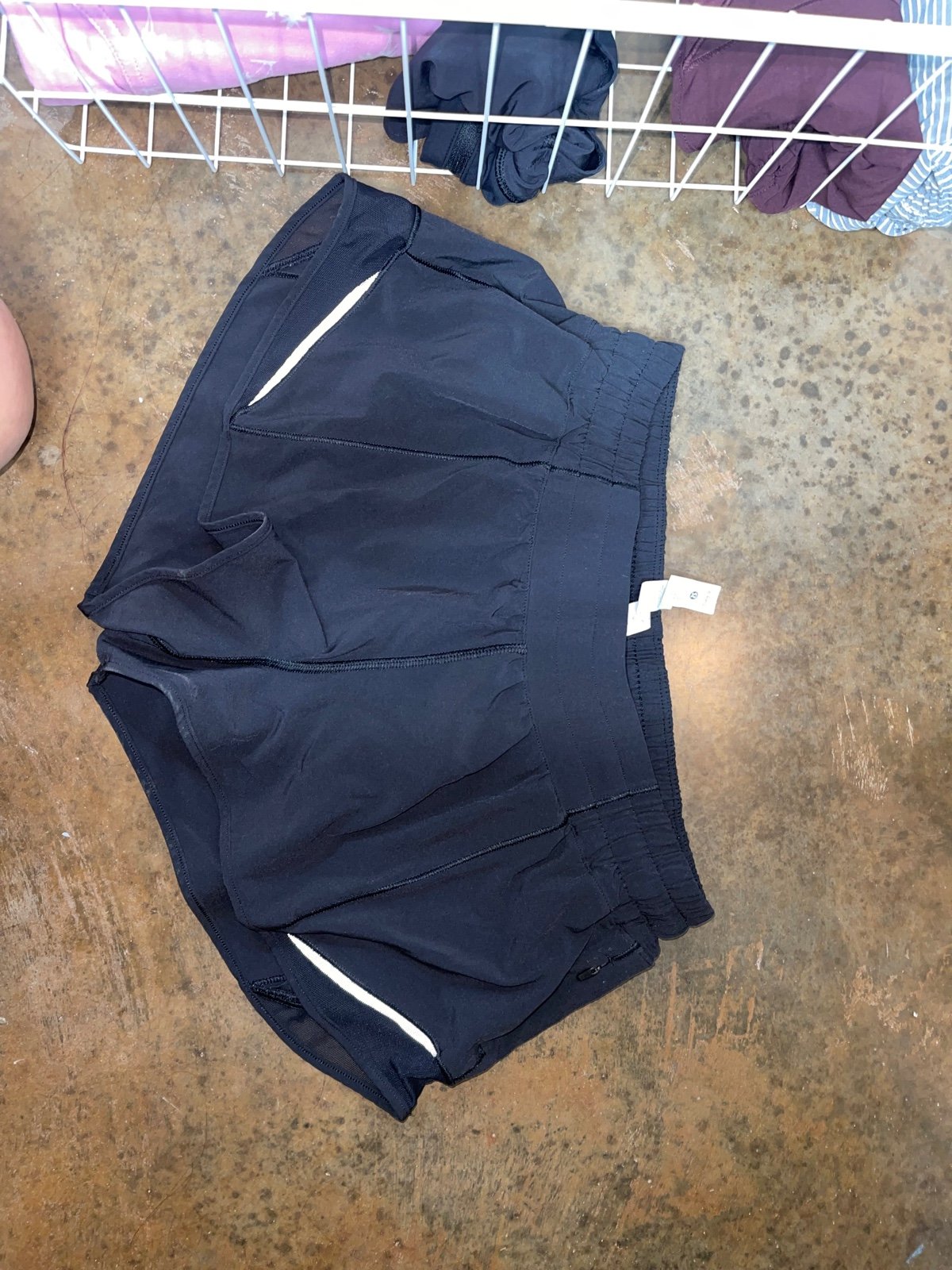 lululemon hotty hot shorts size 10