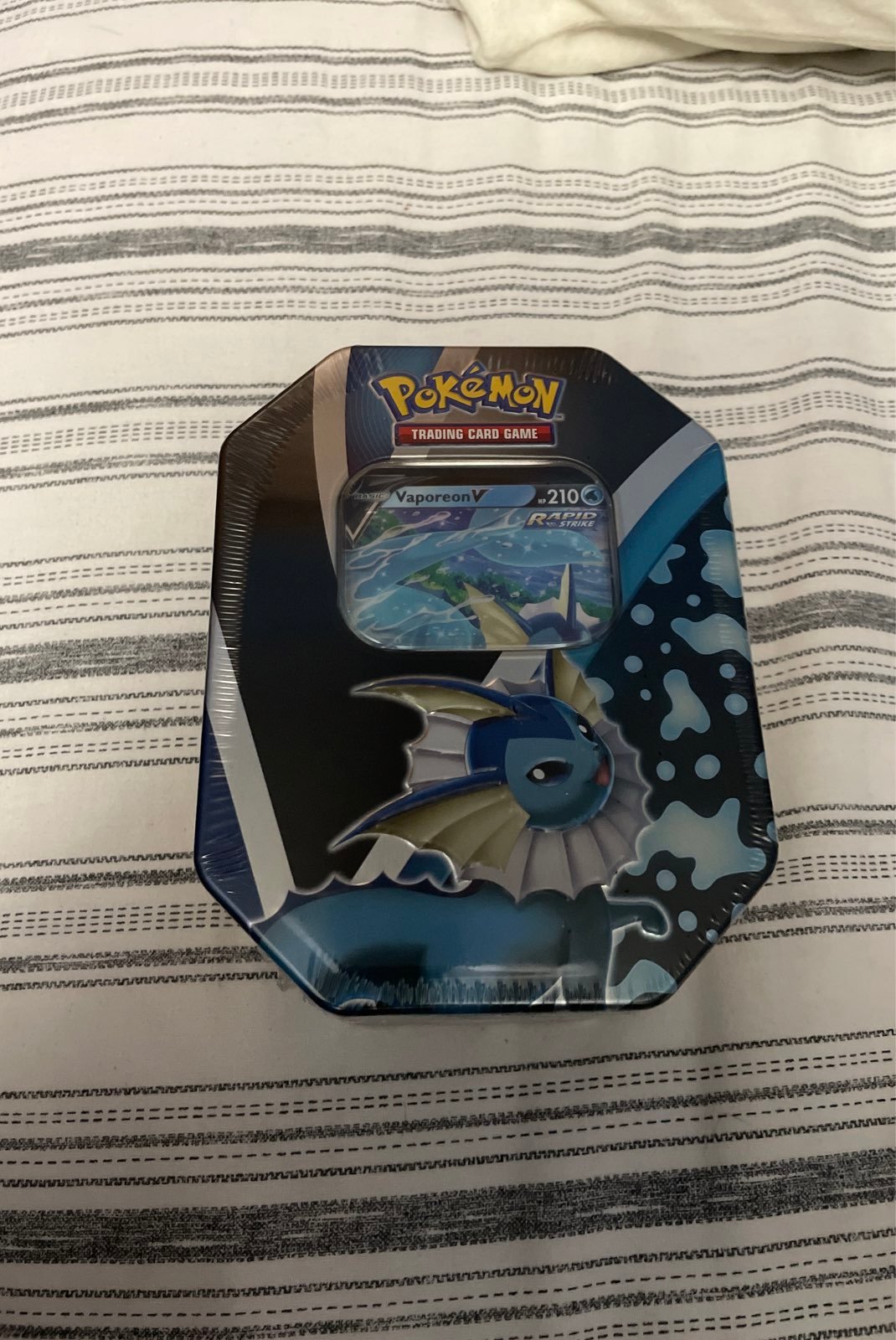 Pokemon tin