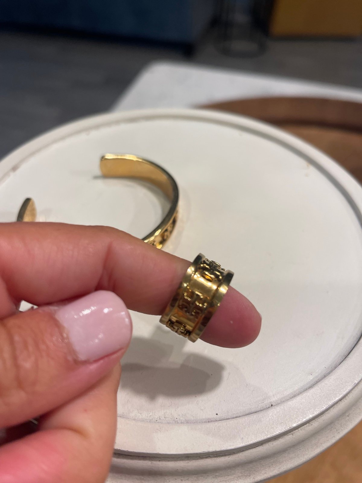 Tory burch gold raised logo ring