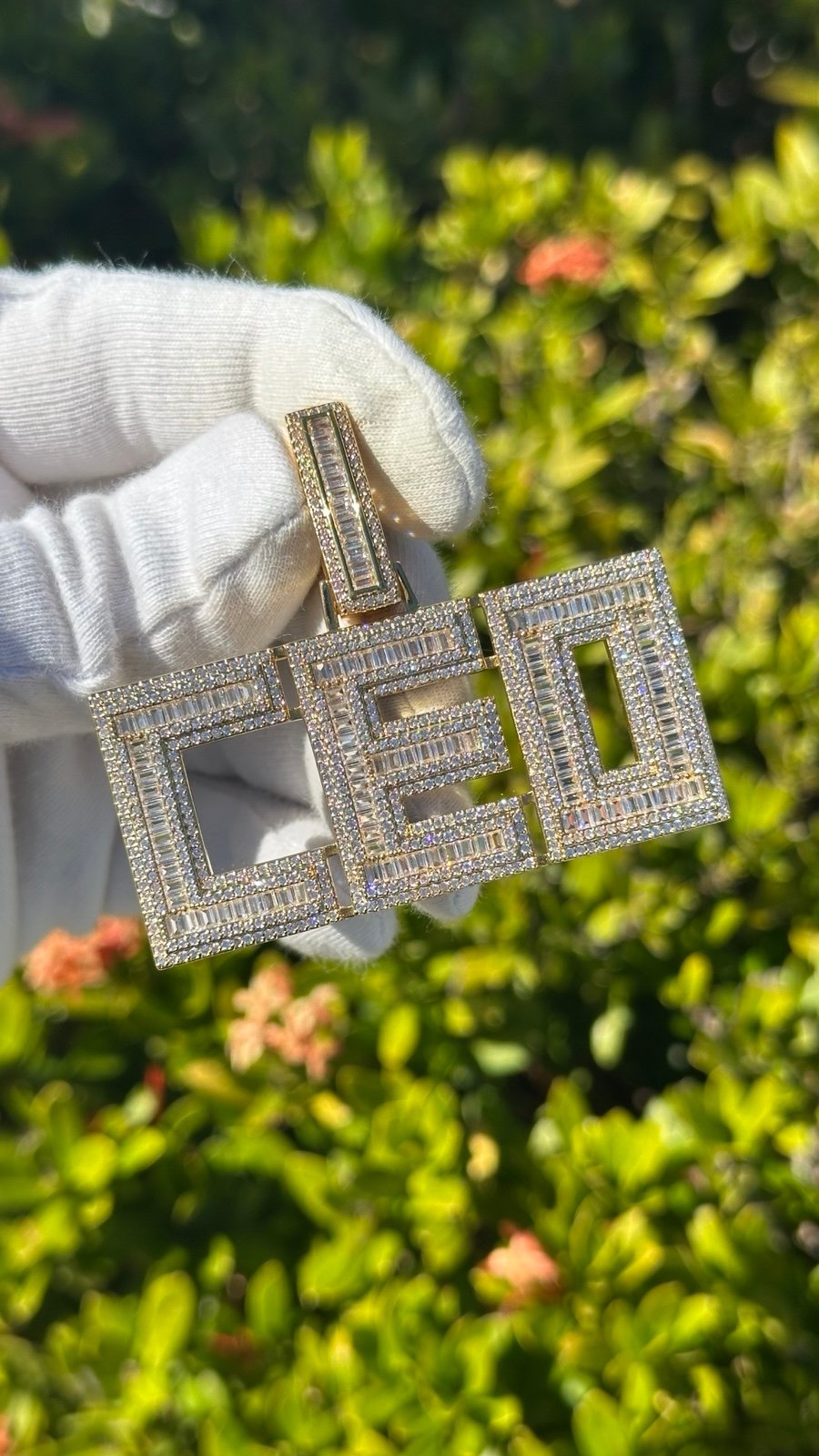 Iced Out CEO Pendant Gold Color + Free Rope Chain