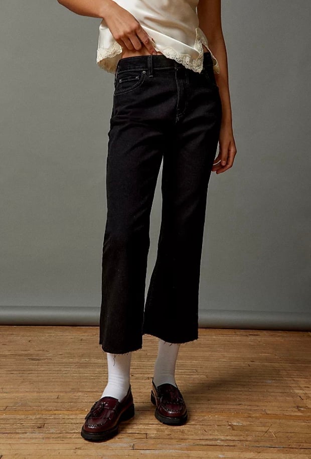 NWT Urban Outfitters BDG Kylie Kick Flare Mid Rise Jeans