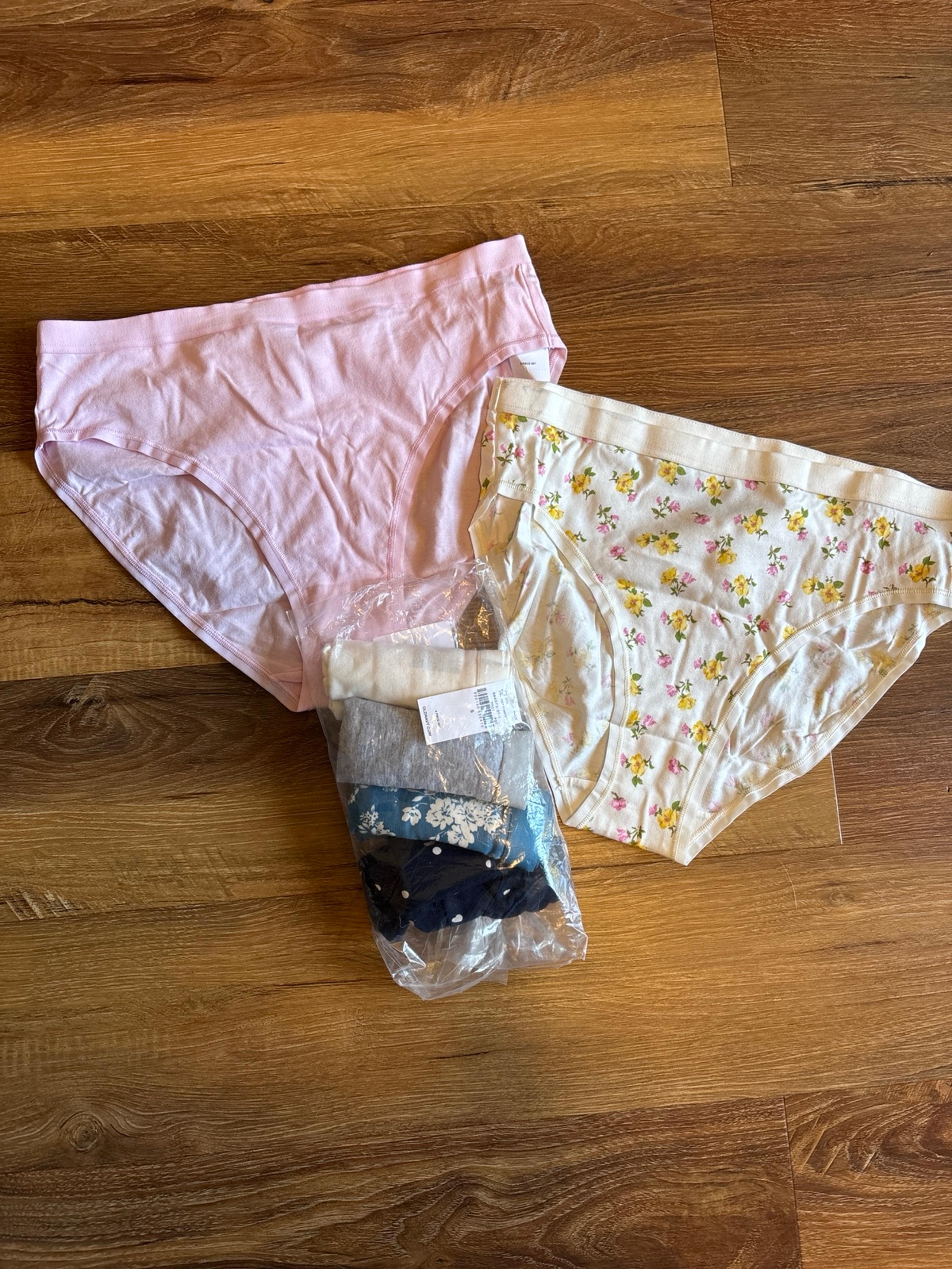 New Old navy womens 6 pack cotton briefs small