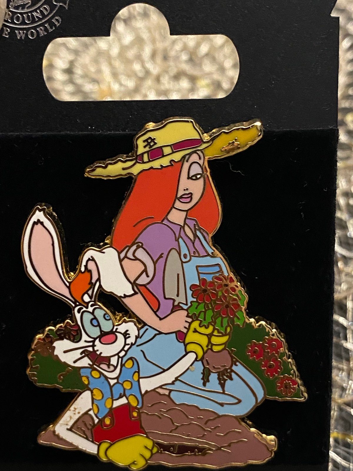 Jessica and Roger Rabbit Garden Leaf Blower Disney Shopping LE 250 Pin