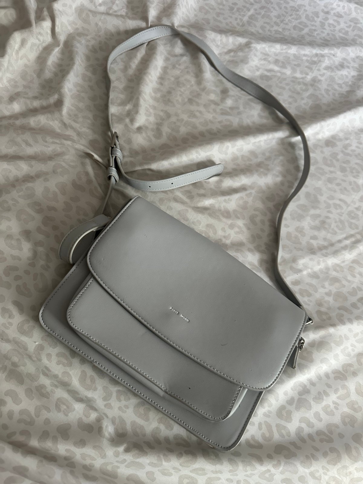 Pixie mood purse