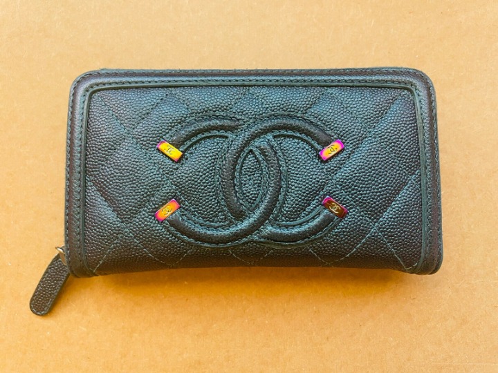 RARE Authentic Chanel Zip Wallet!!!