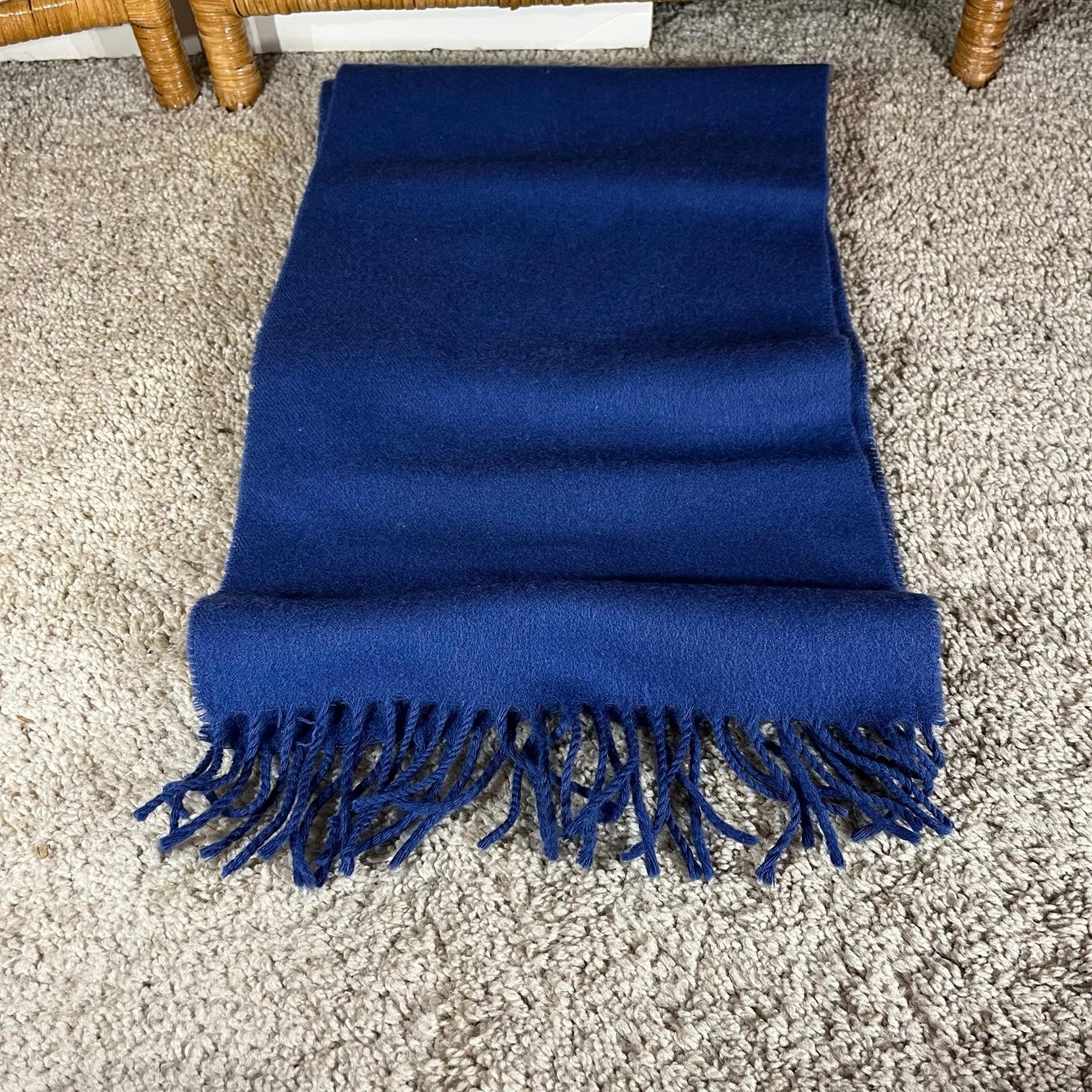 Vintage 100 percent pure lambswool scarf made in uruguay smoky blue unisex NWOT