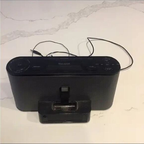 Sony Dream Machine FM/AM Clock Radio Dual Alarm ICF-C1iPMK2 iPod iPhone Dock