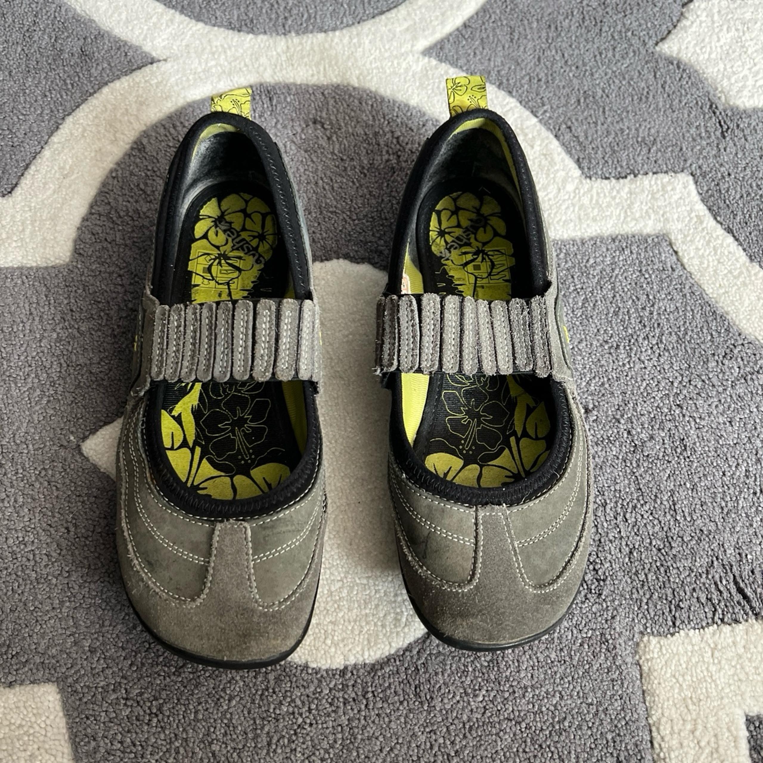 Cushe Women’s MIA Remy Slip-On Mary Jane Shoes Size 9 Grey