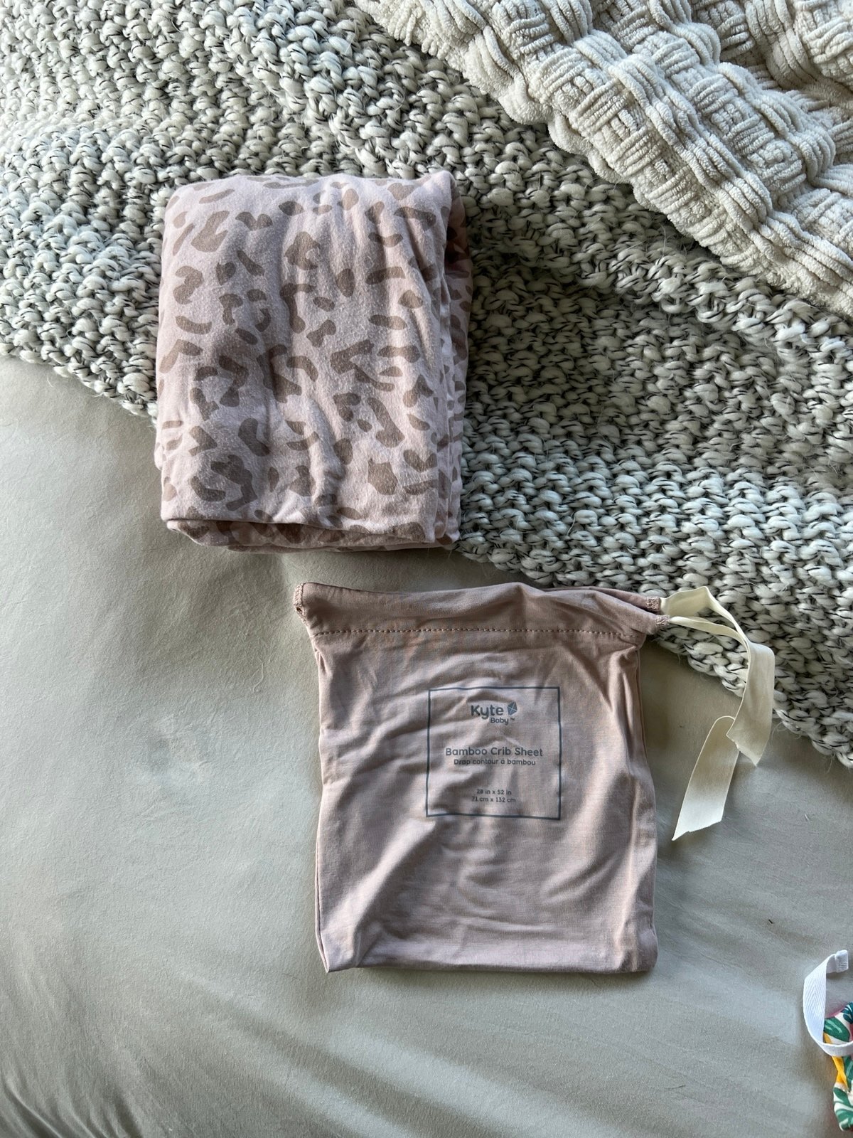 kyte blush leopard crib sheet