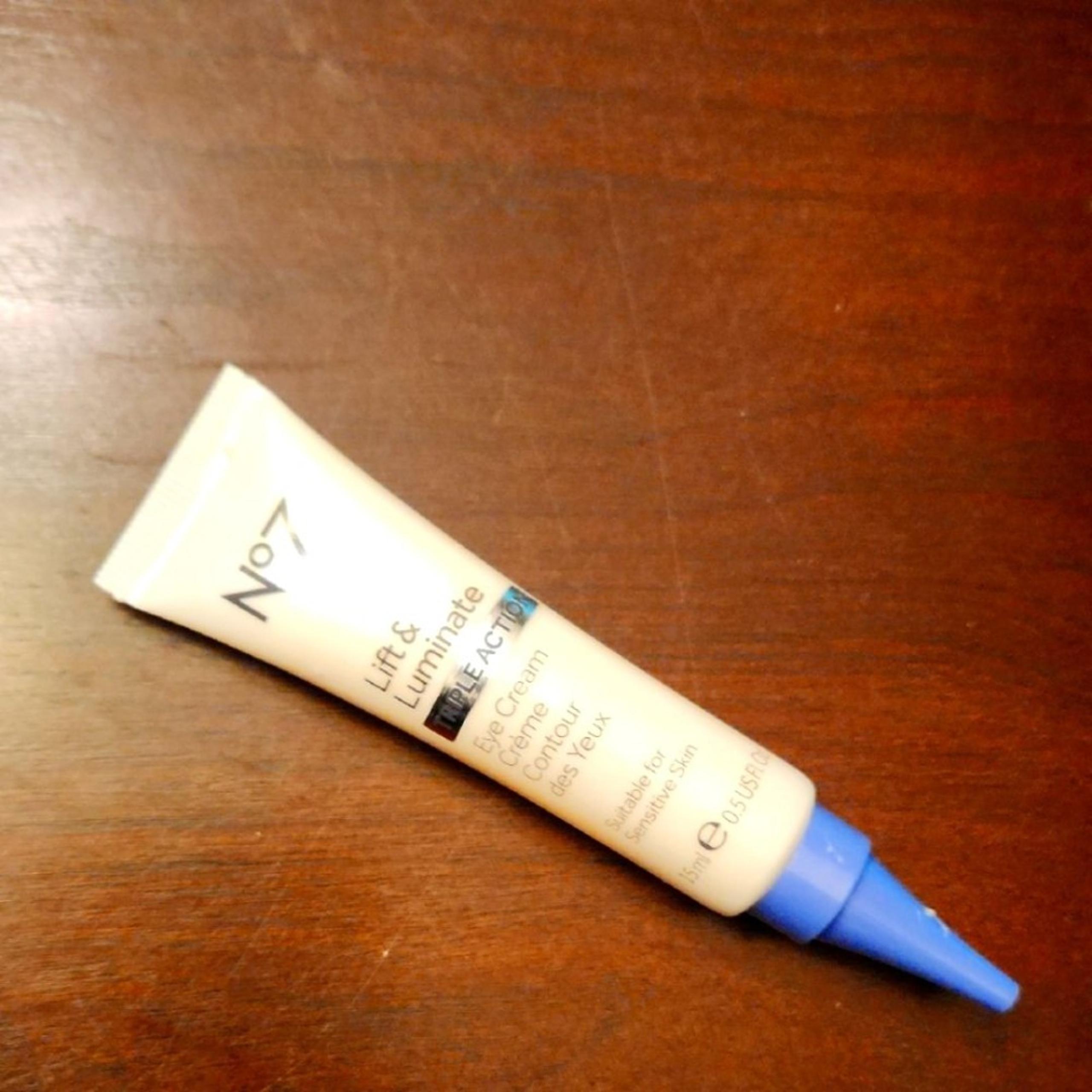Boots No 7 Lift & Luminate Triple Action Eye Cream 15mL NWOB