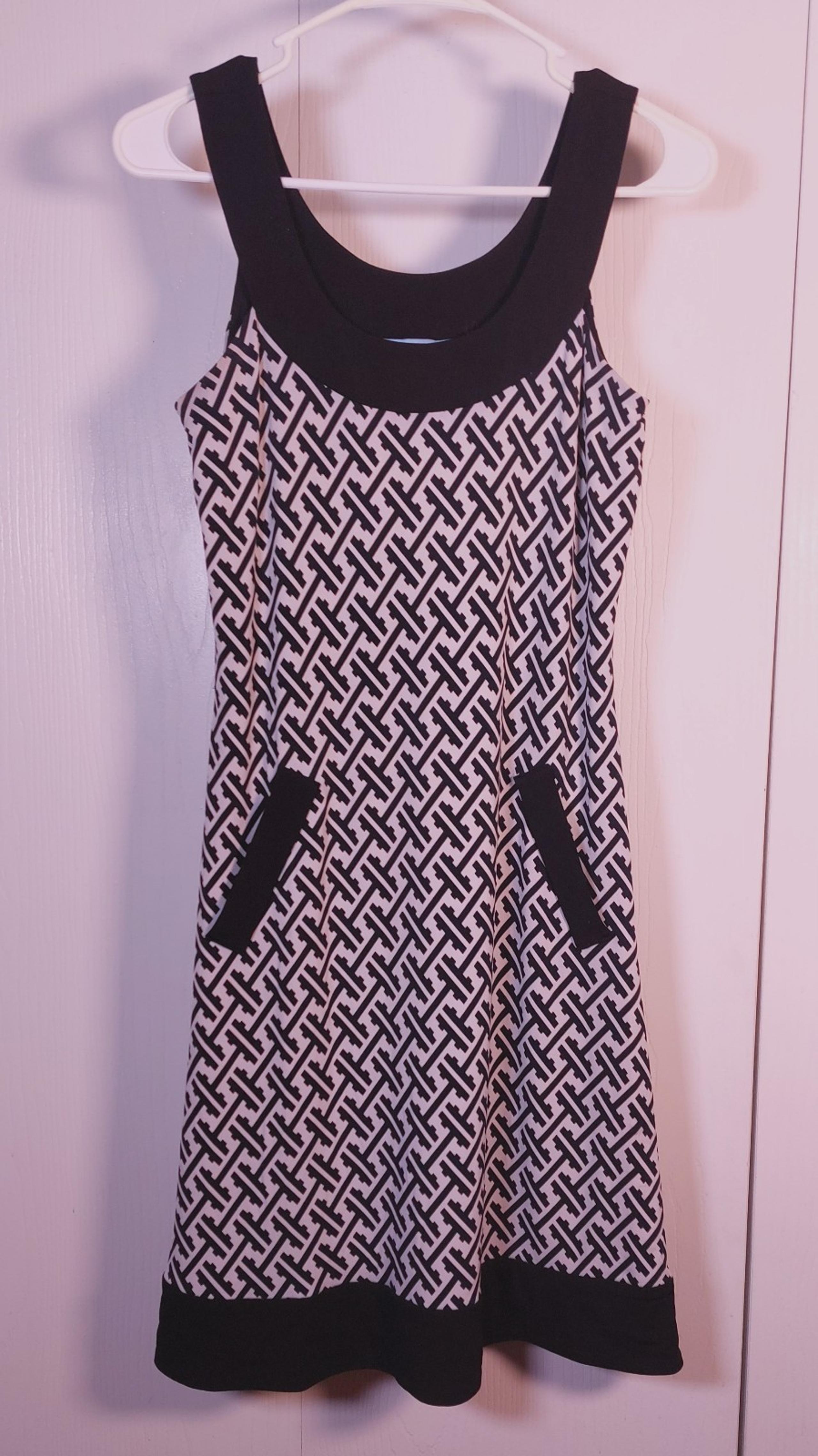 Antonio Melani Black White Retro Mini Dress Size XS Sheath Comfy Geometric Glam