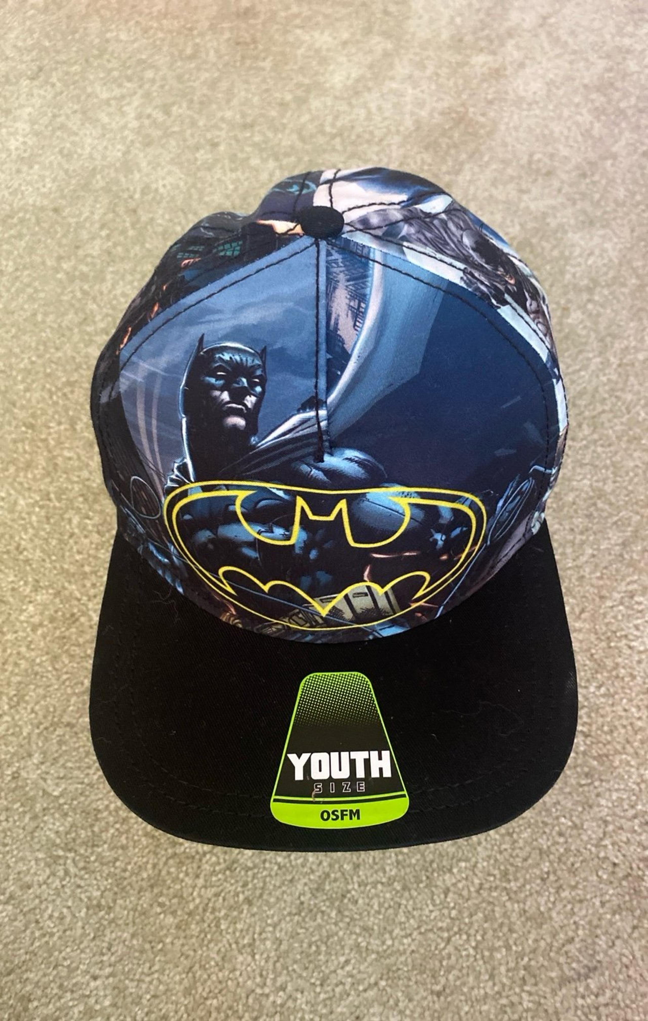 DC  Comic Batman  Hat/ Youth