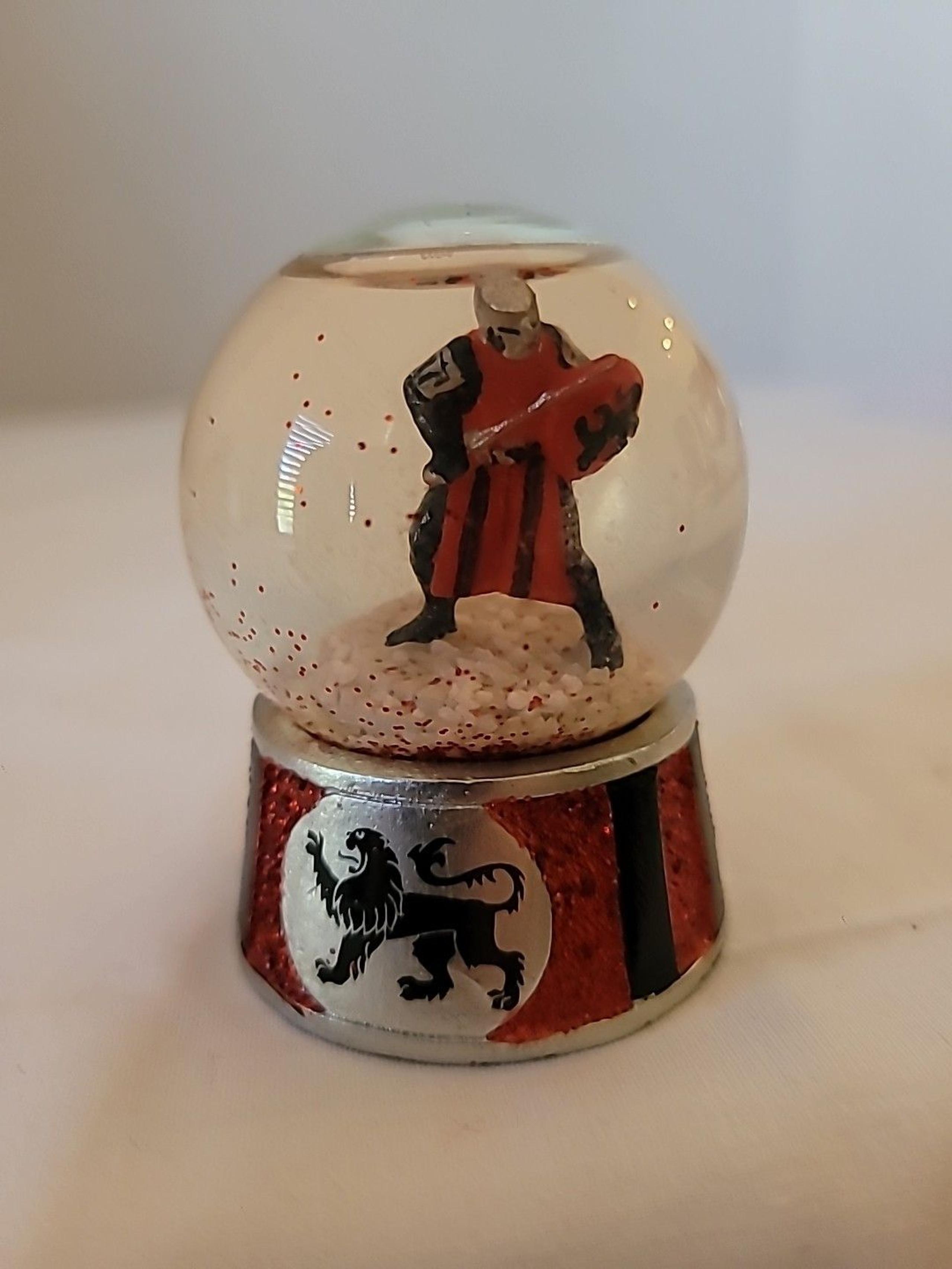 Knights Of The Realm Snow globe Medieval Times Theme 2.5" Height