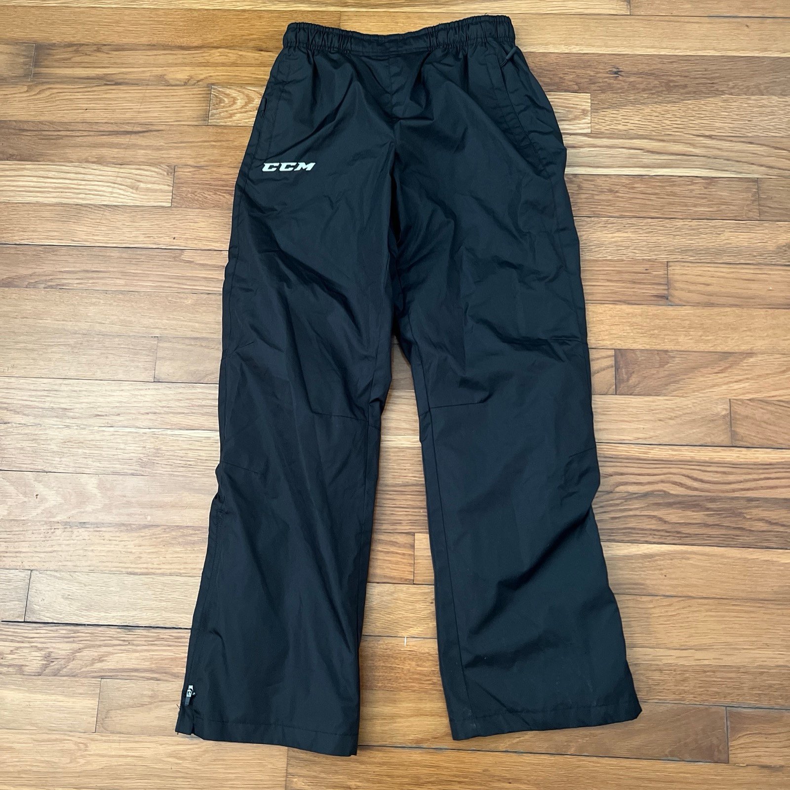 CCM Black Bottoms for Boys Sizes 4 Mercari