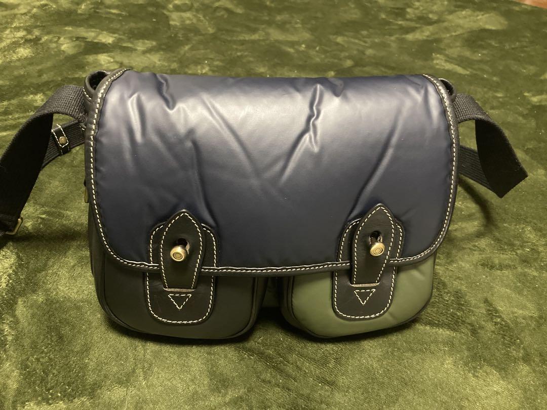 HUNTING WORLD [Begin] Collaboration Project: Batucross Mini Carryall