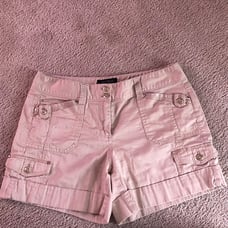 White House Black Market Khaki Shorts Size 6 Embellished Excellent Condition