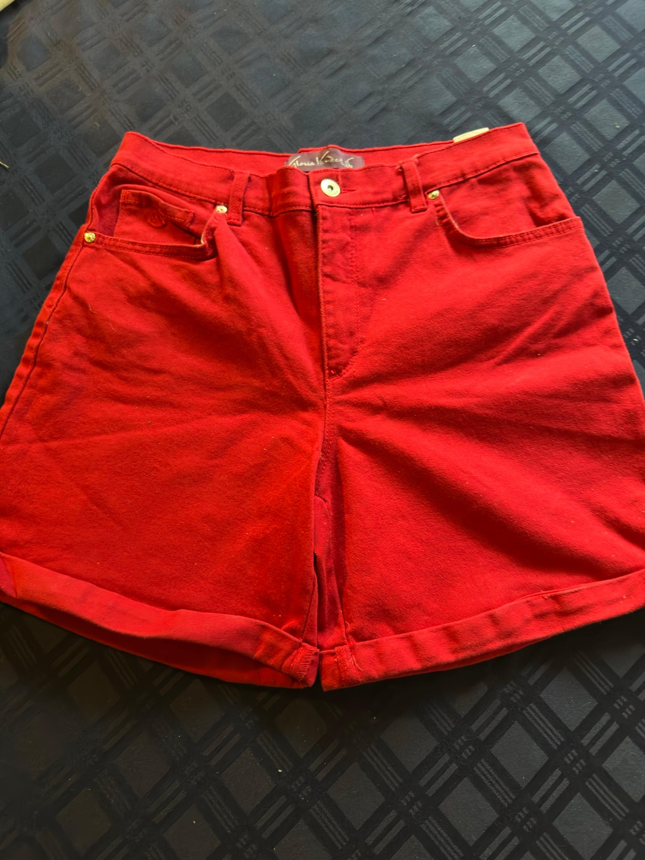 Gloria Vanderbilt Womens Ladies Red Flat Front High Rise 5 Pockets Shorts Sz 10