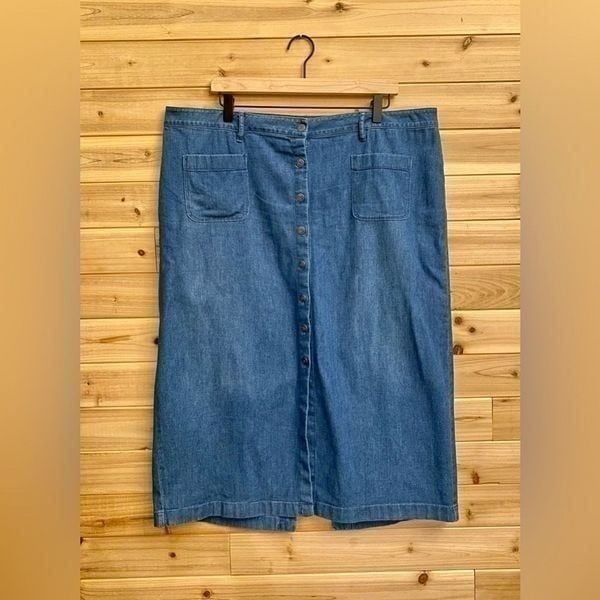 J Jill Size 18 Petite Button Front Knee To Midi Length Chambray Skirt