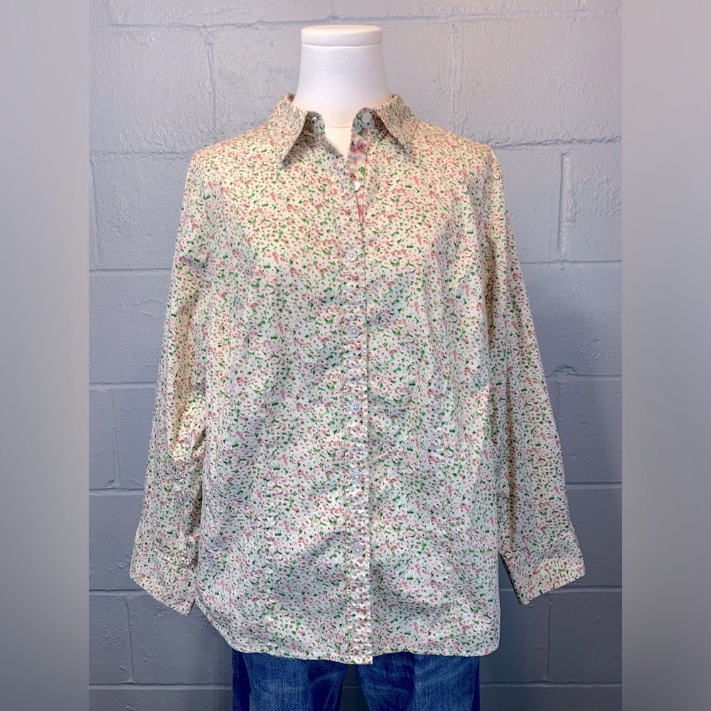 Talbots Cream Pink Floral Long Sleeve Button Down Shirt Women's Size 14 Petite