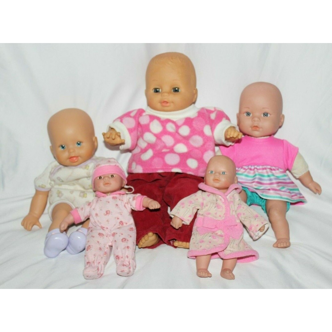 Adorable Cititoy Circo Vinyl Cloth Baby Dolls Lot of 5 1999 8 -15 Clothes VTG