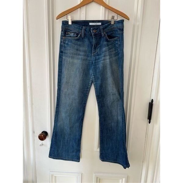 Joe’s Jeans wide leg flare jeans size 27