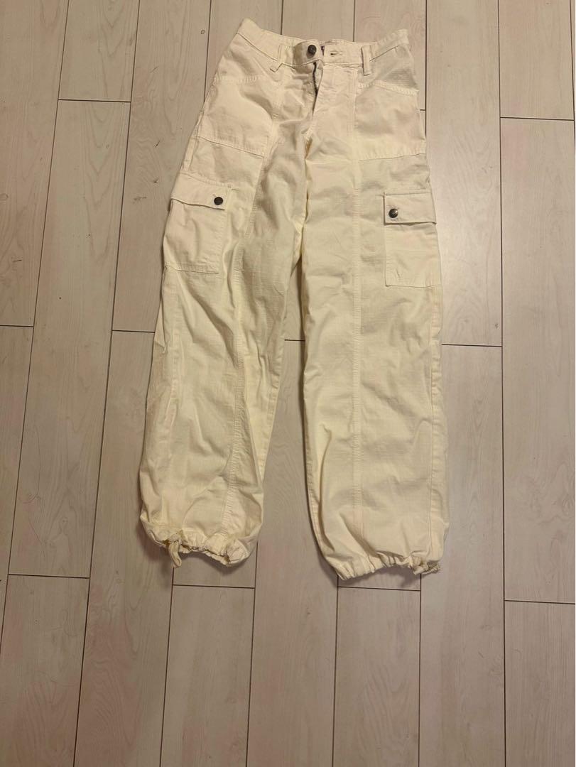 GUESS white cargo pants, size 24, unused.