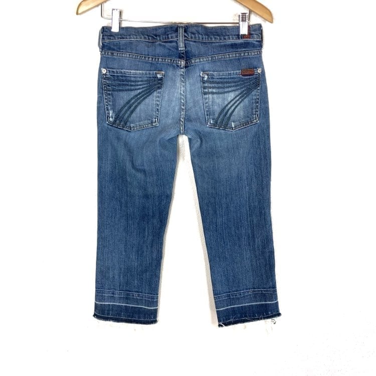 7 For All Mankind DOJO Crop Destructive Released Hem Frayed Women's Sz 27