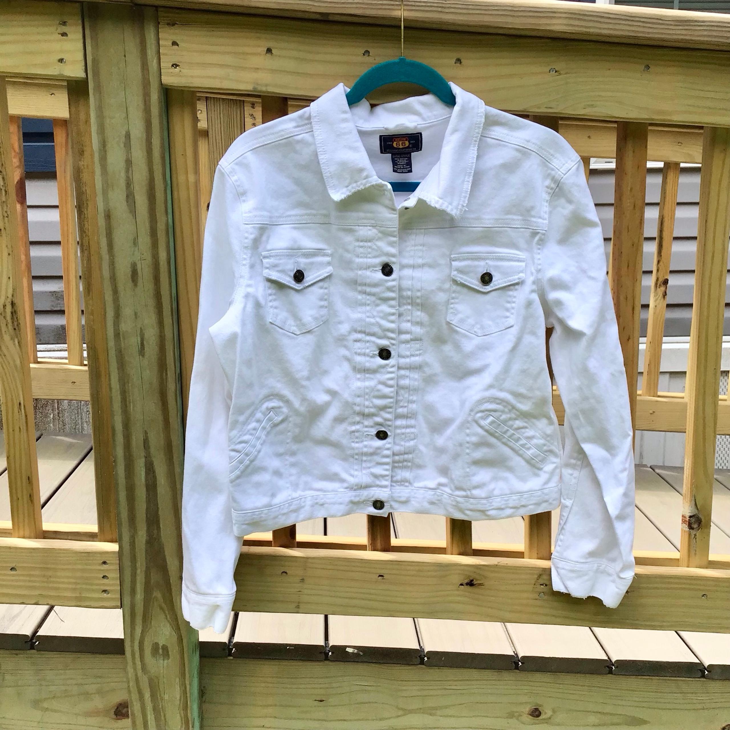 White Jean Jacket By Route 66 Size L