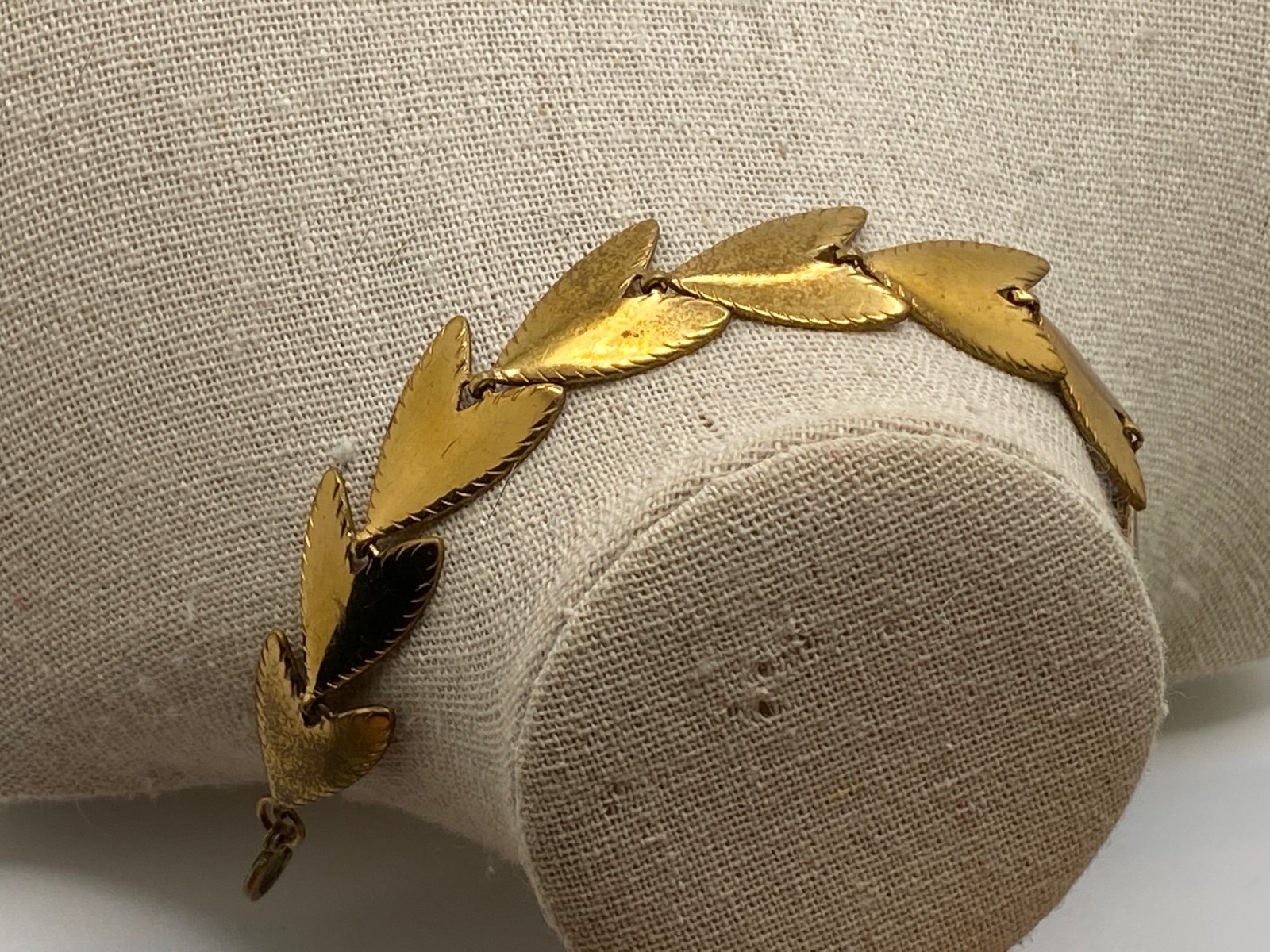 Vintage Antique Abstract Brass Link Chain Hearts Bracelet pat pend Valentines
