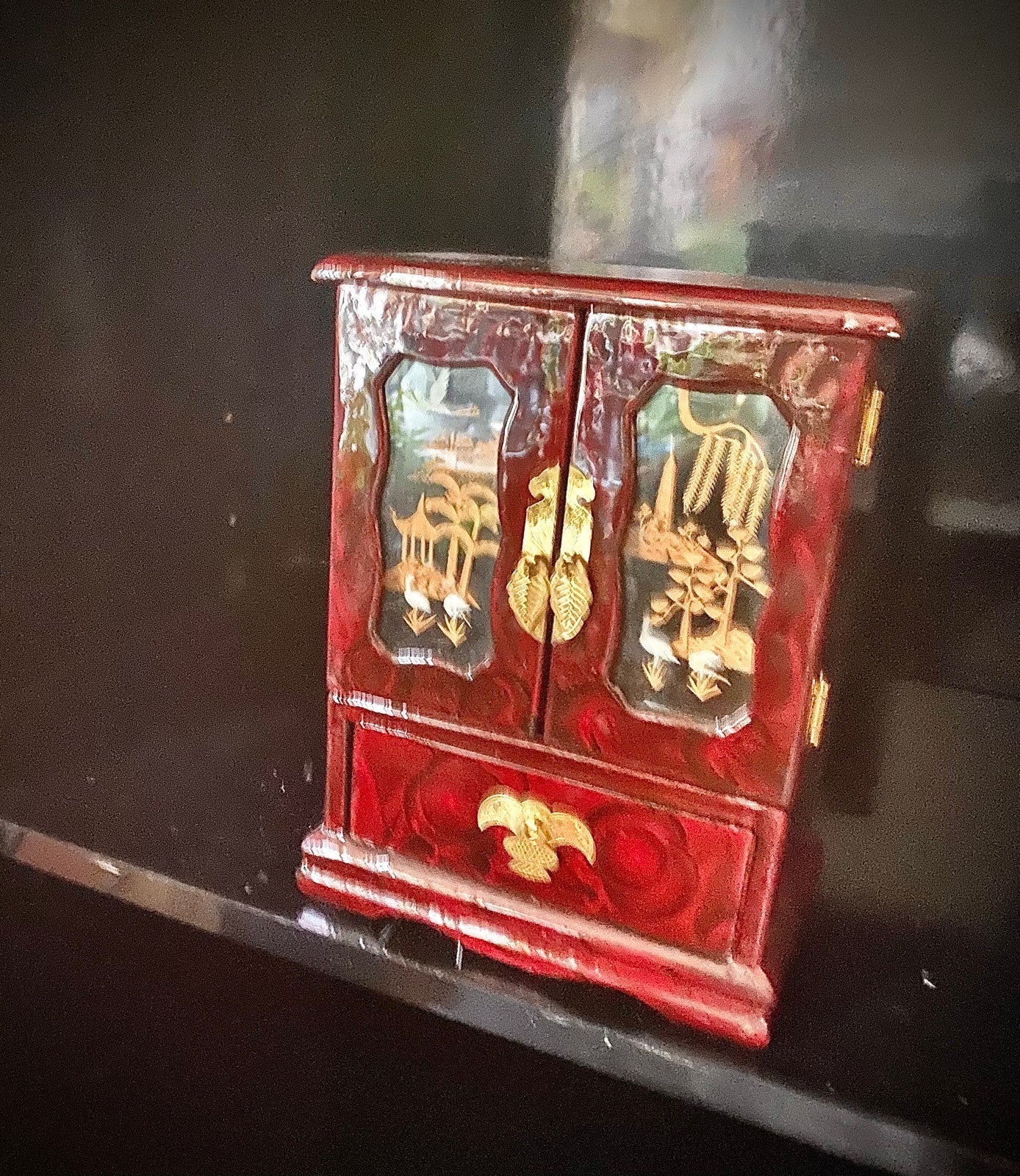 vintage style JEWELRY BOX GOOD CONDITON high quality Asian style decor