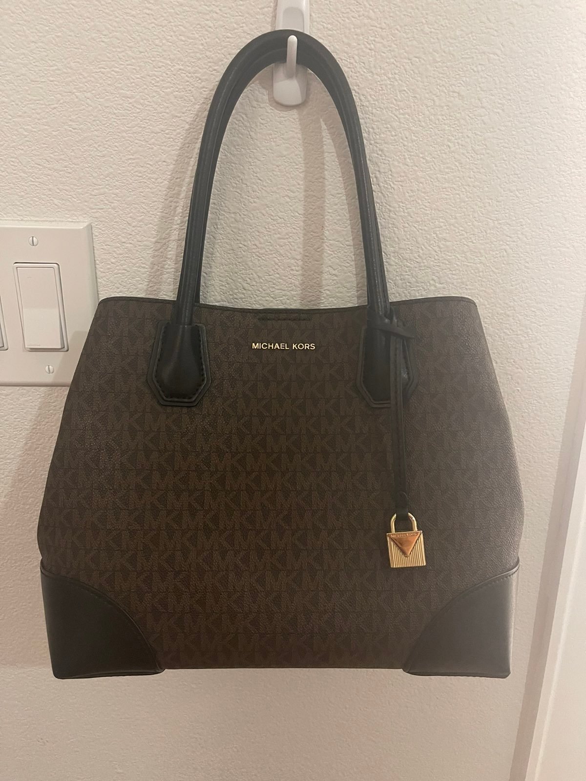 Michael Kors Mercer Satchel
