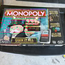 2015 Hasbro Monopoly Ultimate Banking Edition Electronic Board Game