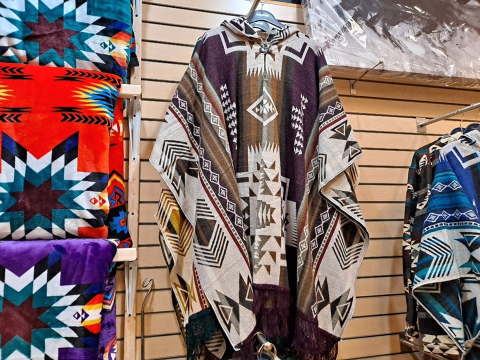 Ecuador poncho