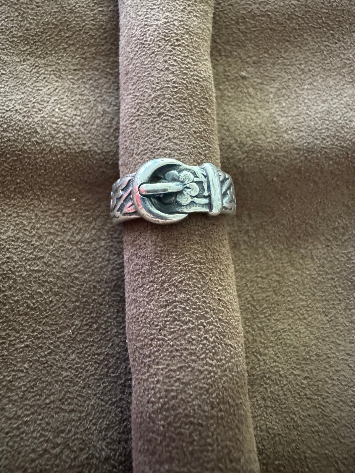 James Avery Retired Floral Belt Ring Size 7.5
