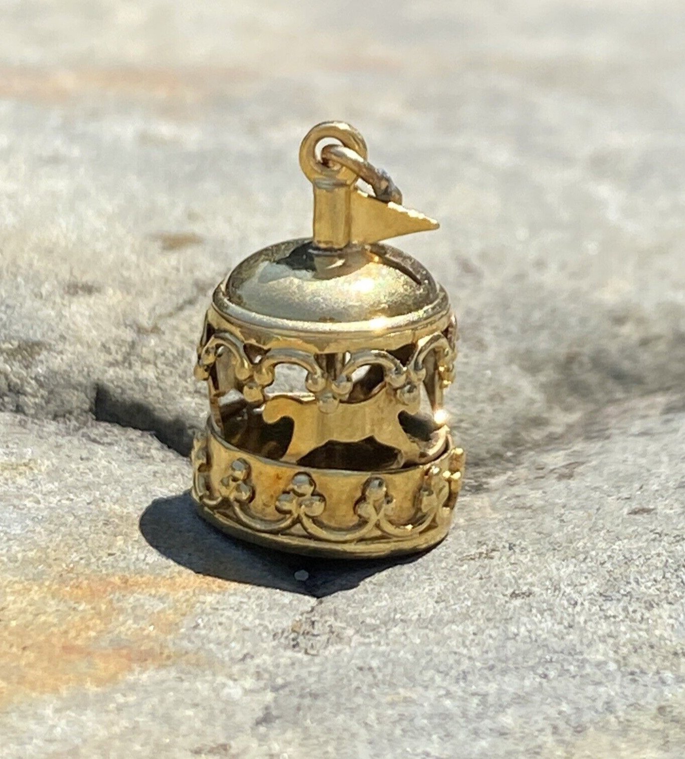 14K Yellow Gold Turning Carousel Carnival Ride Charm
