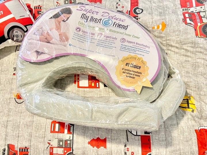 My Brest Friend breastfeeding/Nursing pillow Super Deluxe size w extra support