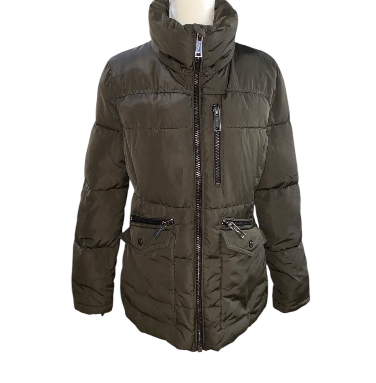 Calvin Klein jacket size S no hooded Ike new